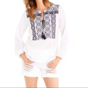 Figue top with navy embroidery